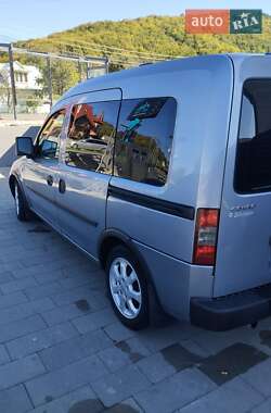 Минивэн Opel Combo 2009 в Делятине