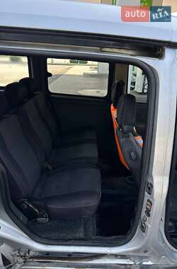 Минивэн Opel Combo 2006 в 