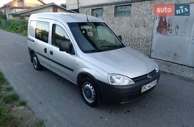 Минивэн Opel Combo 2005 в 