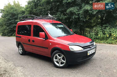 Минивэн Opel Combo 2008 в Луцке