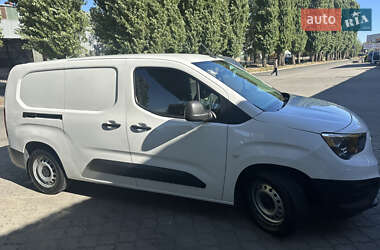Вантажний фургон Opel Combo 2022 в 