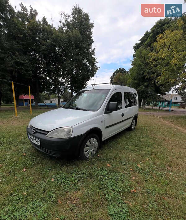 Минивэн Opel Combo 2006 в Киеве