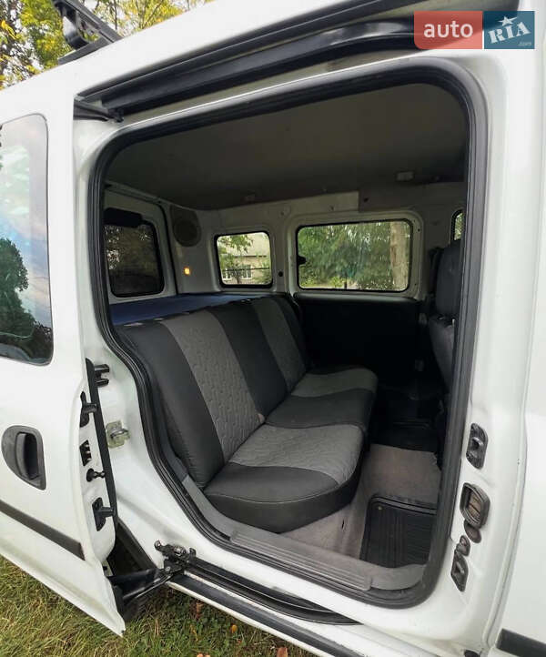 Минивэн Opel Combo 2006 в Киеве