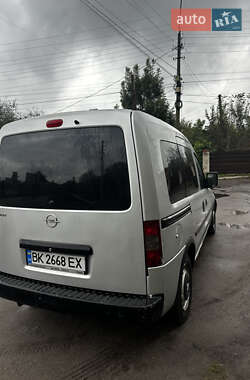 Минивэн Opel Combo 2009 в 