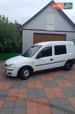Минивэн Opel Combo 2003 в 