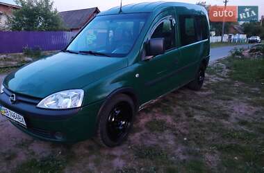 Минивэн Opel Combo 2006 в 