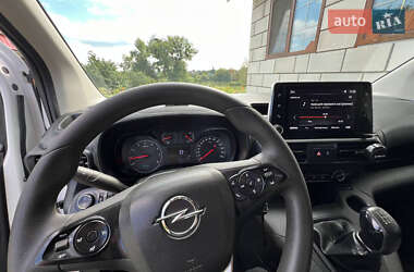 Грузовой фургон Opel Combo 2018 в 