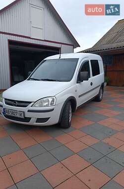 Минивэн Opel Combo 2003 в 