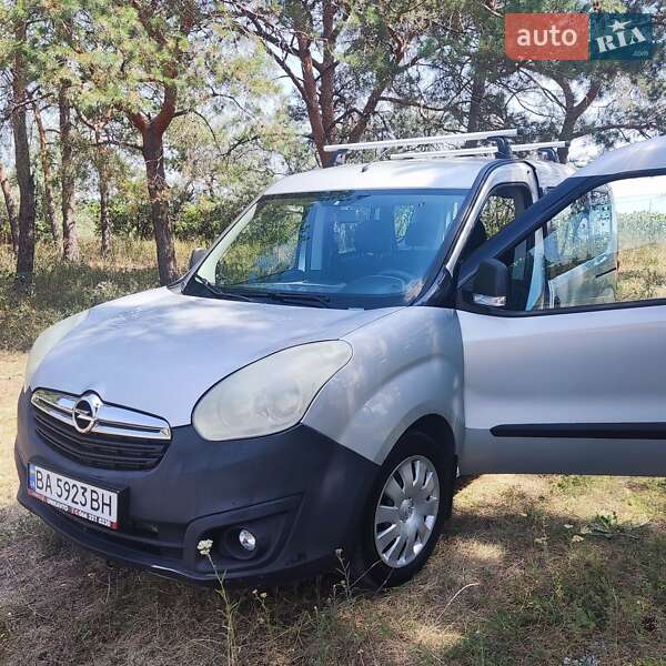 Минивэн Opel Combo 2016 в 