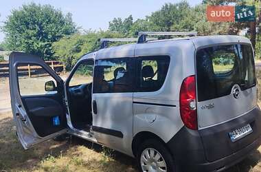 Минивэн Opel Combo 2016 в 