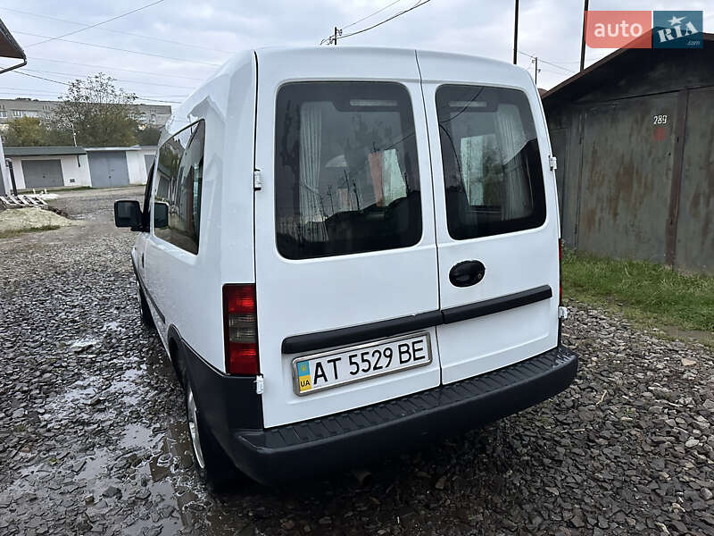 Минивэн Opel Combo 2004 в Стрые