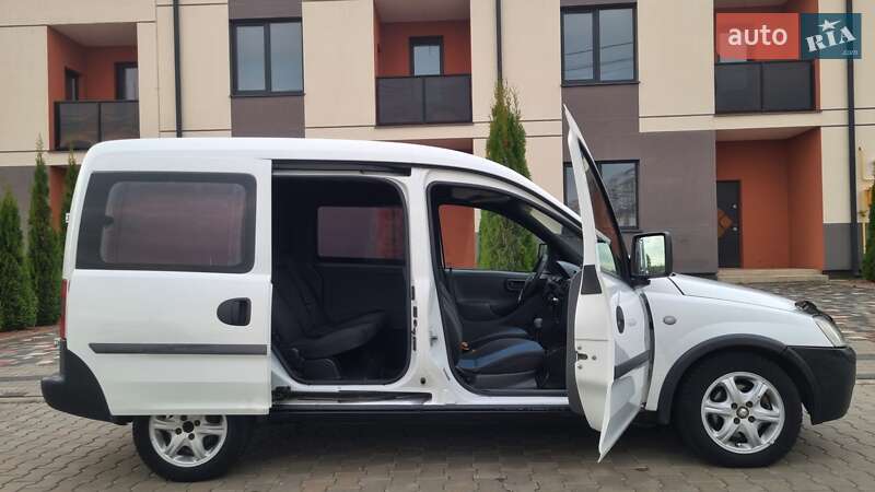 Мінівен Opel Combo 2005 в Луцьку фото 17 Мінівен Opel Combo 2005 в Луцьку