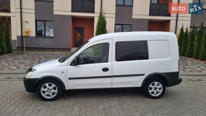 Мінівен Opel Combo 2005 в Луцьку фото 36 Мінівен Opel Combo 2005 в Луцьку