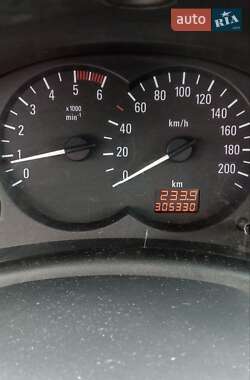 Минивэн Opel Combo 2010 в 
