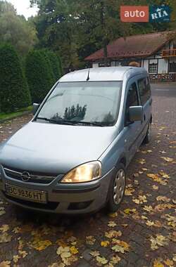 Мінівен Opel Combo 2007 в Стебнику
