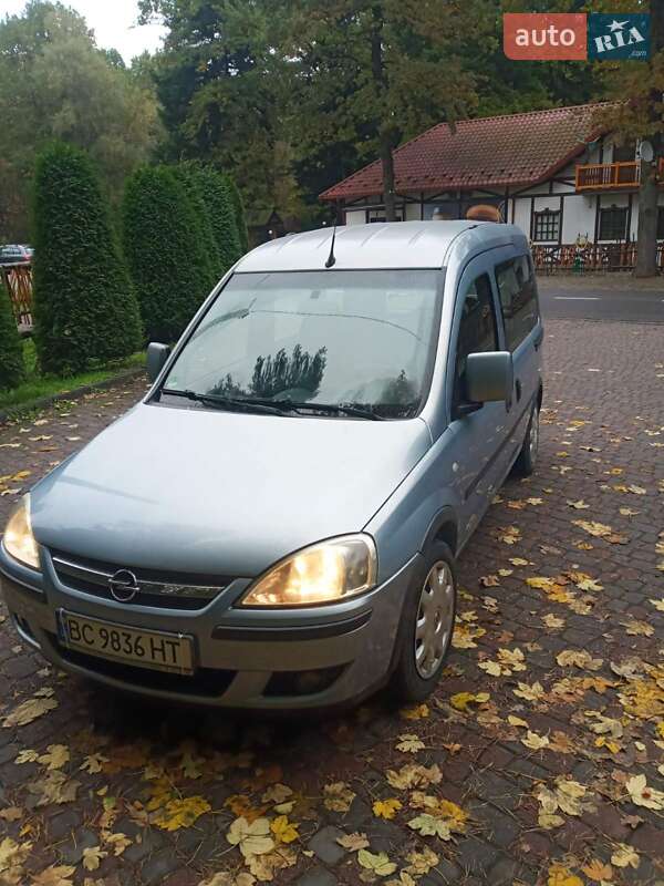 Минивэн Opel Combo 2007 в Стебнику фото Минивэн Opel Combo 2007 в Стебнику