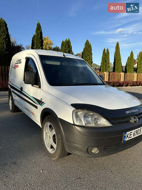 Вантажний фургон Opel Combo 2004 в Дніпрі фото 8 Вантажний фургон Opel Combo 2004 в Дніпрі