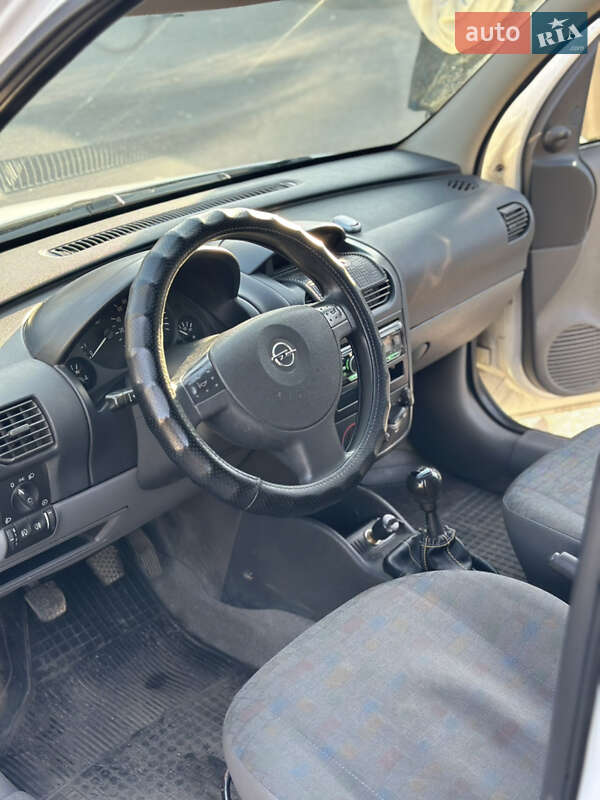 Вантажний фургон Opel Combo 2004 в Дніпрі фото 12 Вантажний фургон Opel Combo 2004 в Дніпрі