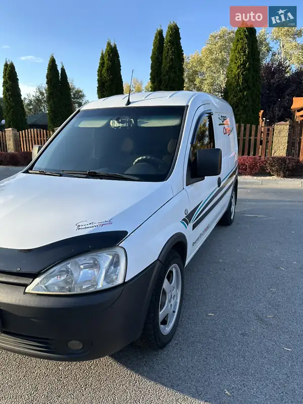 Opel Combo