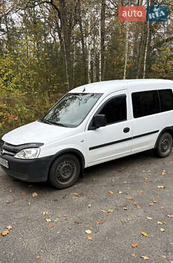 Мінівен Opel Combo 2004 в Олевську