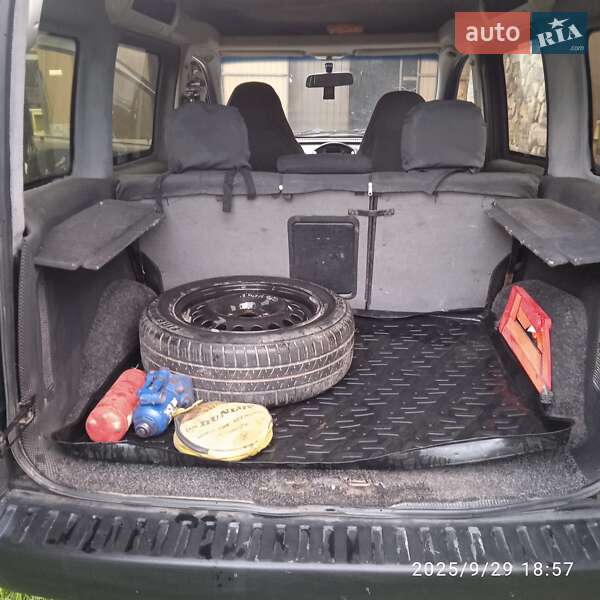 Минивэн Opel Combo 2006 в Турьих Реметах