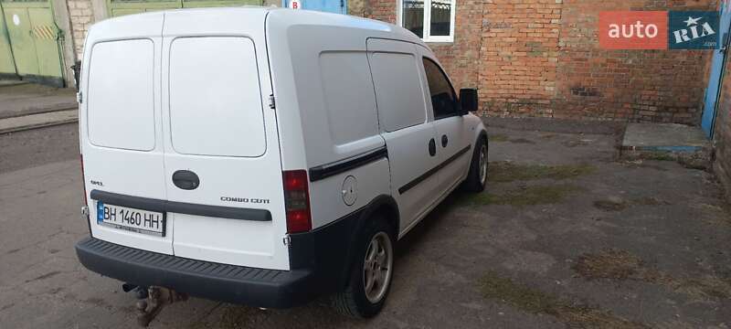 Вантажний фургон Opel Combo 2007 в Подільську
