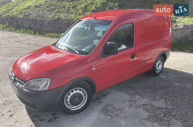 Минивэн Opel Combo 2005 в Остроге Минивэн Opel Combo 2005 в Остроге