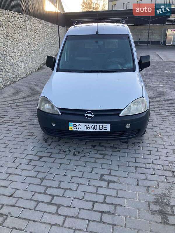 Грузовой фургон Opel Combo 2003 в Тернополе