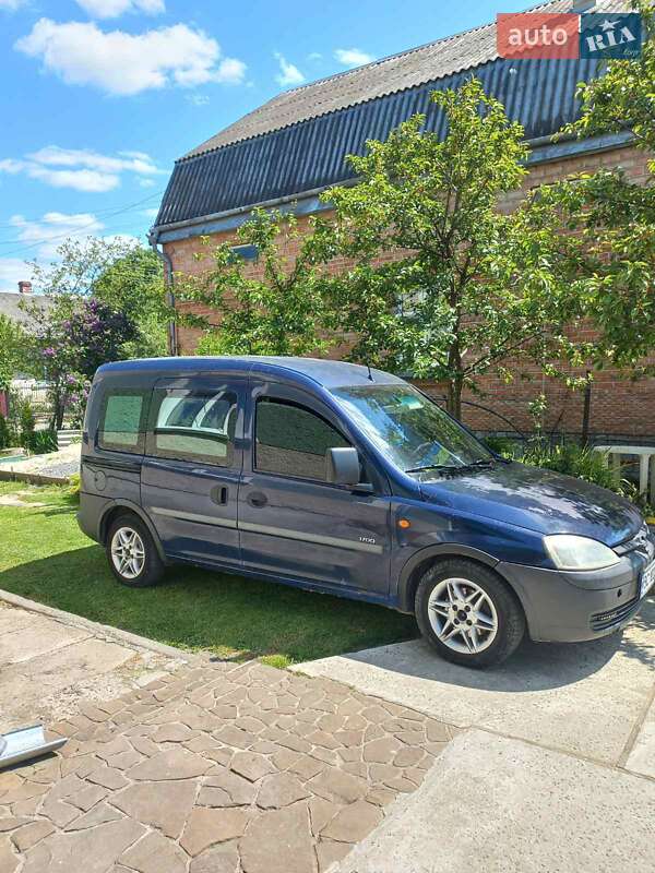 Мінівен Opel Combo 2002 в Львові фото 5 Мінівен Opel Combo 2002 в Львові