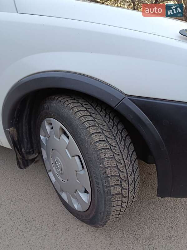 Минивэн Opel Combo 2006 в Броварах