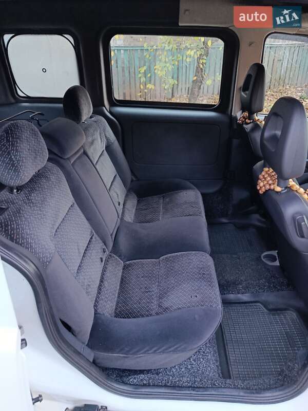 Минивэн Opel Combo 2006 в Броварах