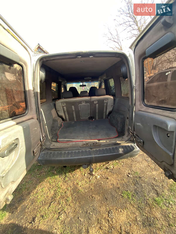 Мінівен Opel Combo 2005 в Петропавлівці фото 5 Мінівен Opel Combo 2005 в Петропавлівці
