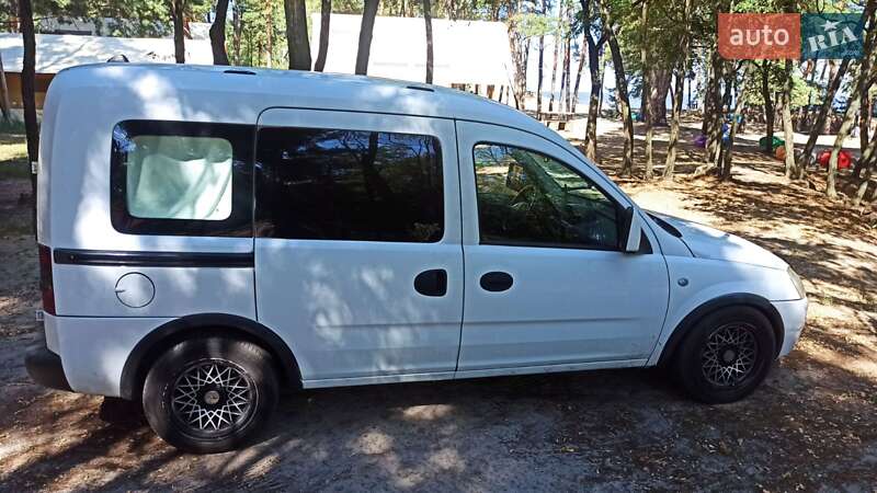 Мінівен Opel Combo 2007 в Києві