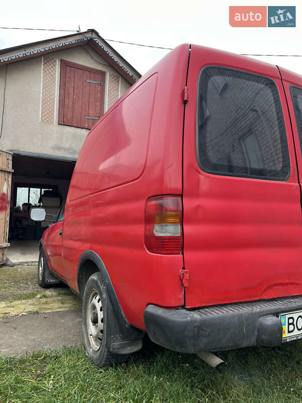 Вантажний фургон Opel Combo 1995 в Львові