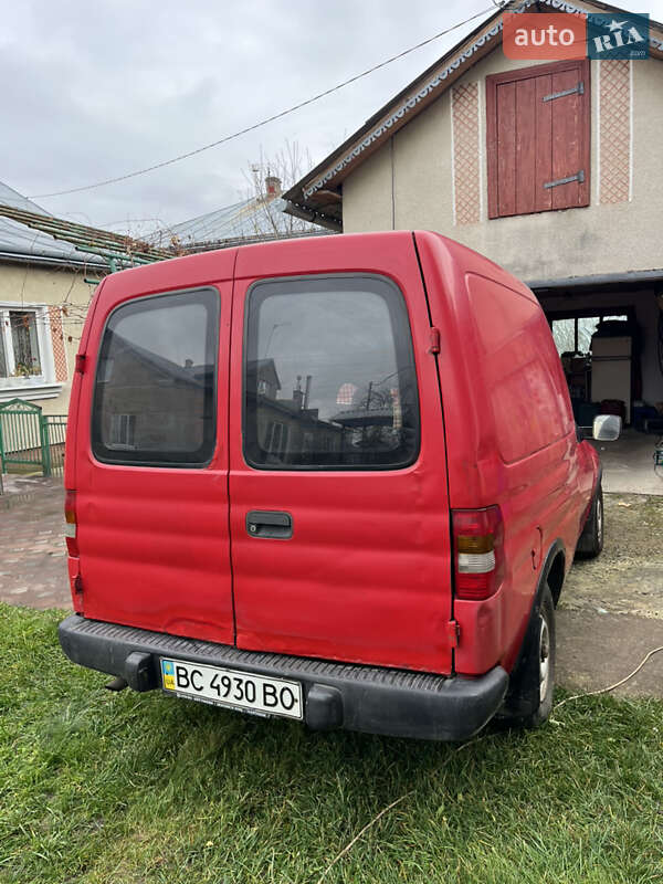 Вантажний фургон Opel Combo 1995 в Львові