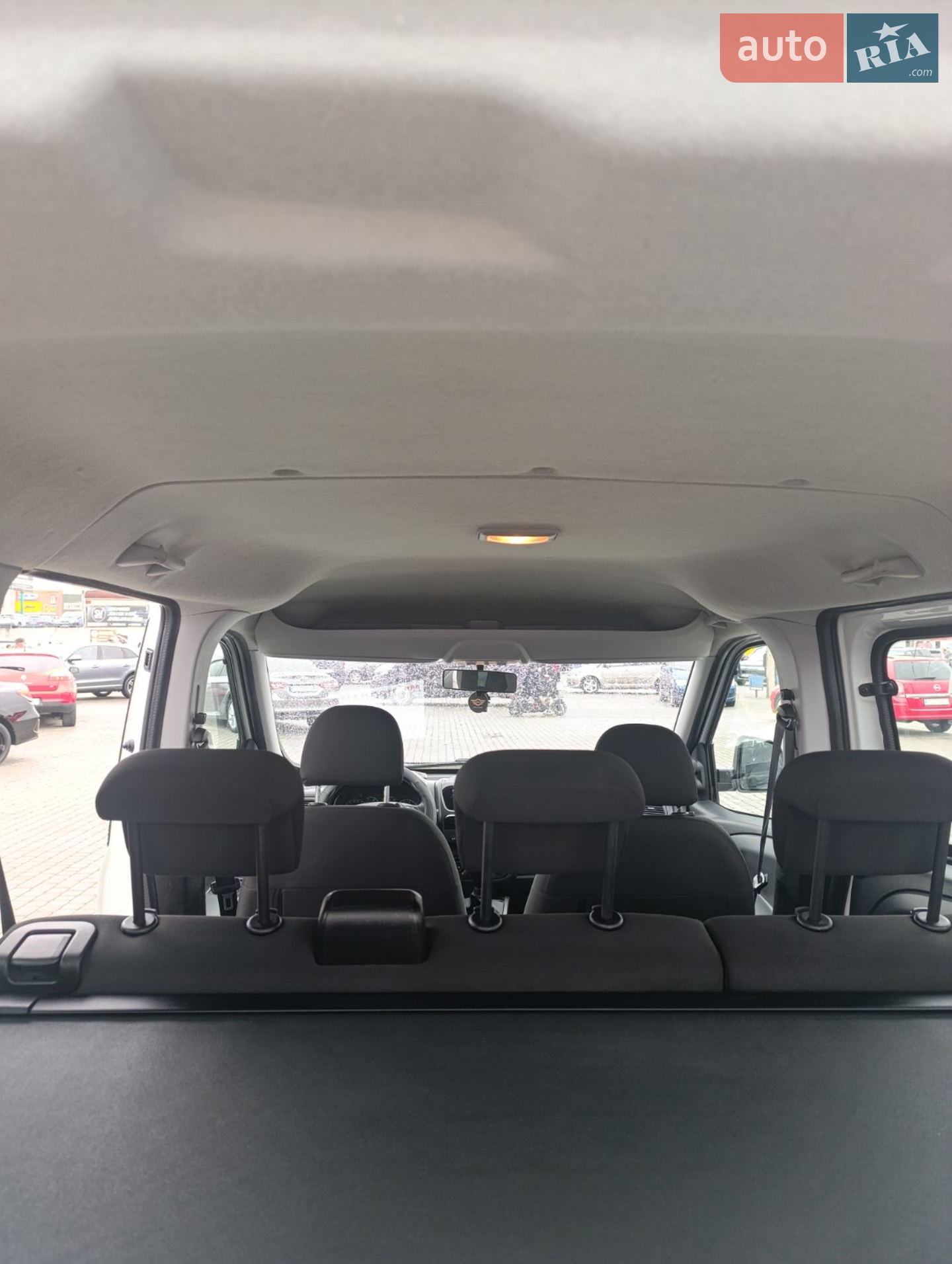 2017 Opel Combo - мініатюра 30