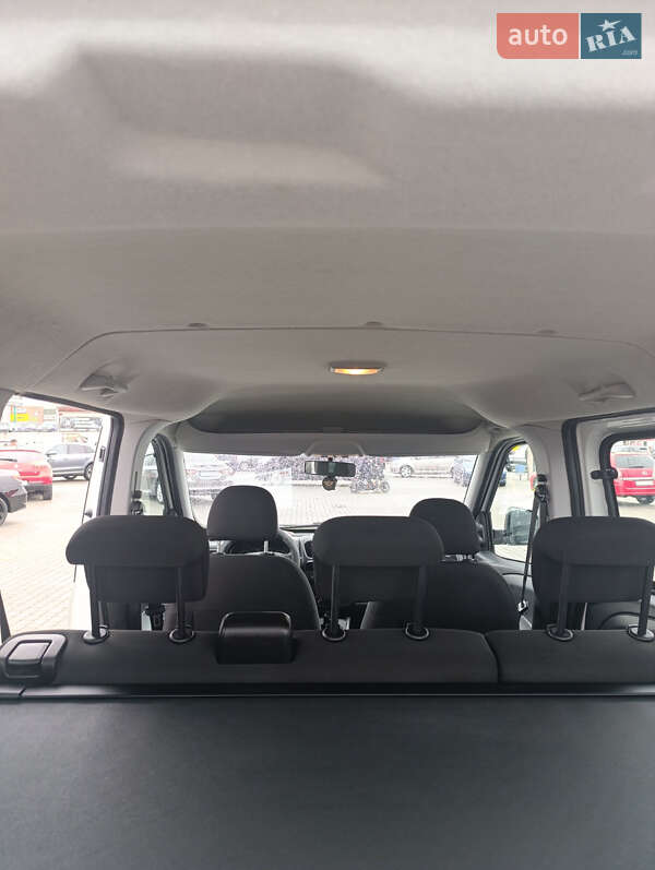 Минивэн Opel Combo 2017 в Черновцах