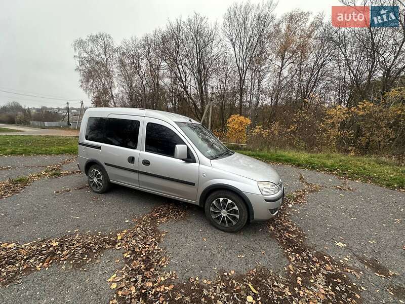 Мінівен Opel Combo 2005 в Полтаві
