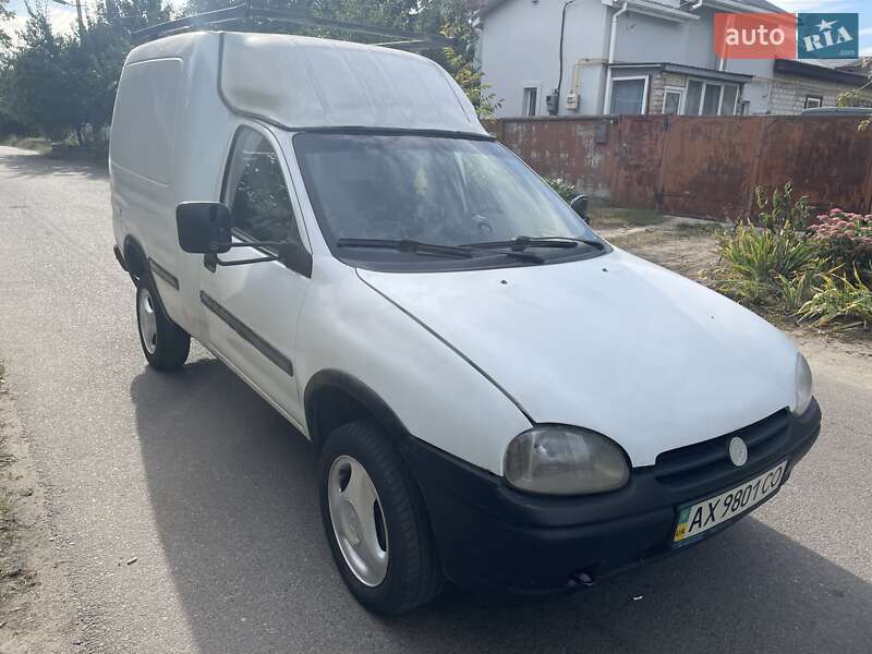 Вантажний фургон Opel Combo 1997 в Черкасах