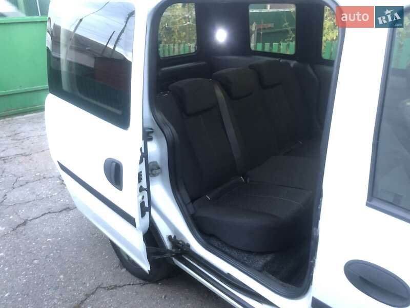 Минивэн Opel Combo 2007 в Белой Церкви