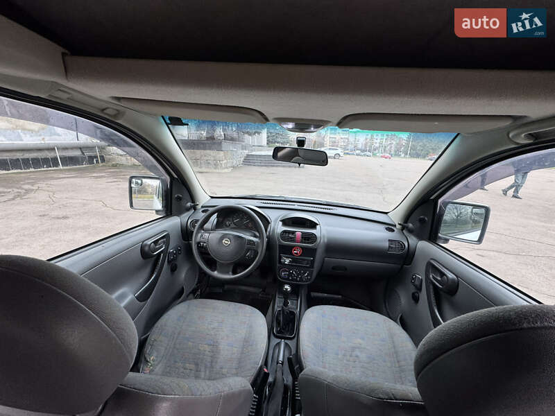Минивэн Opel Combo 2002 в Ровно