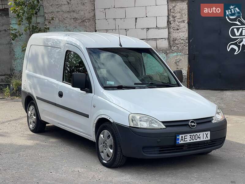 Минивэн Opel Combo 2007 в Днепре