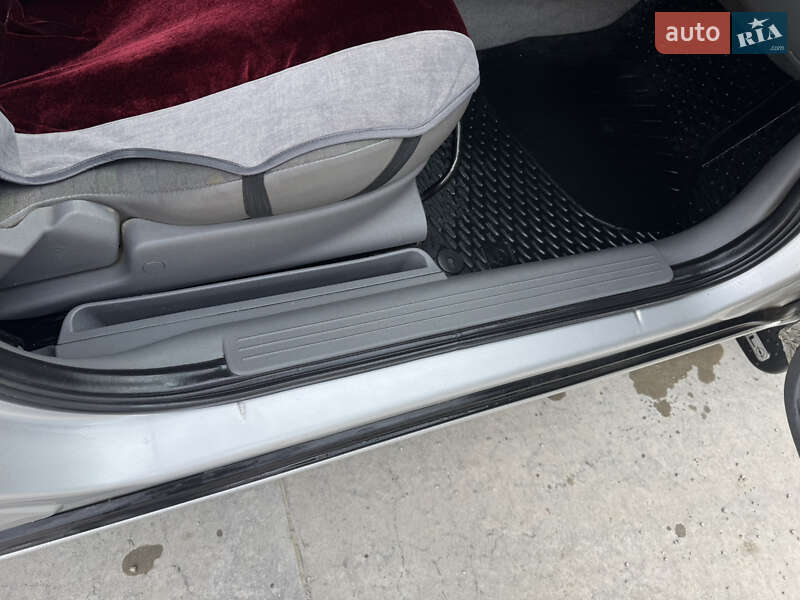 Минивэн Opel Combo 2004 в Теребовле