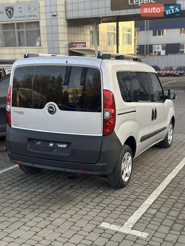 Мінівен Opel Combo 2013 в Тернополі