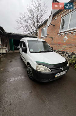 Мінівен Opel Combo 2007 в Луцьку