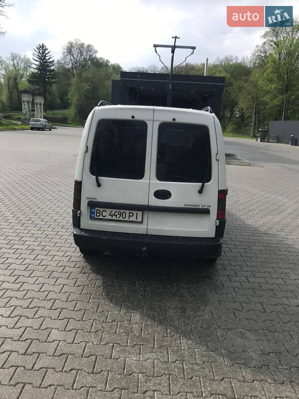 Мінівен Opel Combo 2004 в Дрогобичі