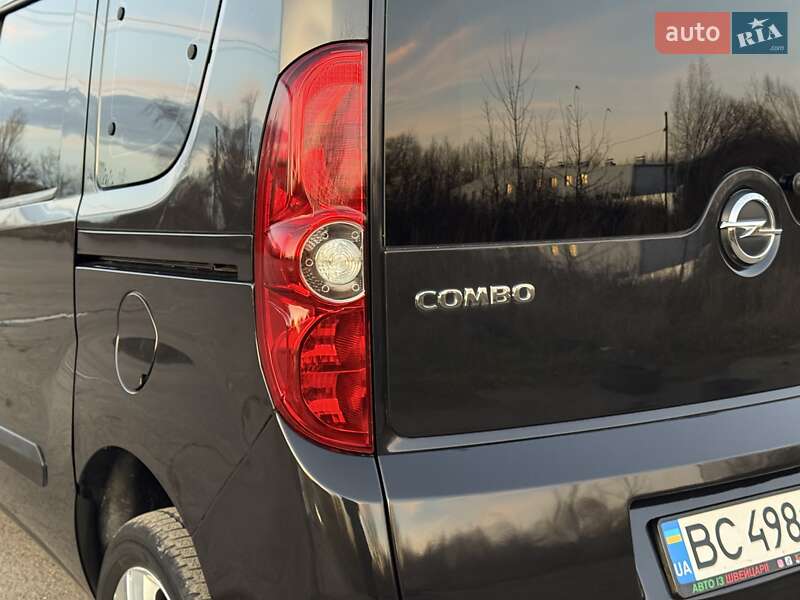 Минивэн Opel Combo 2012 в Трускавце