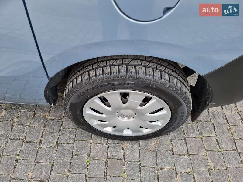 Минивэн Opel Combo 2012 в Ровно