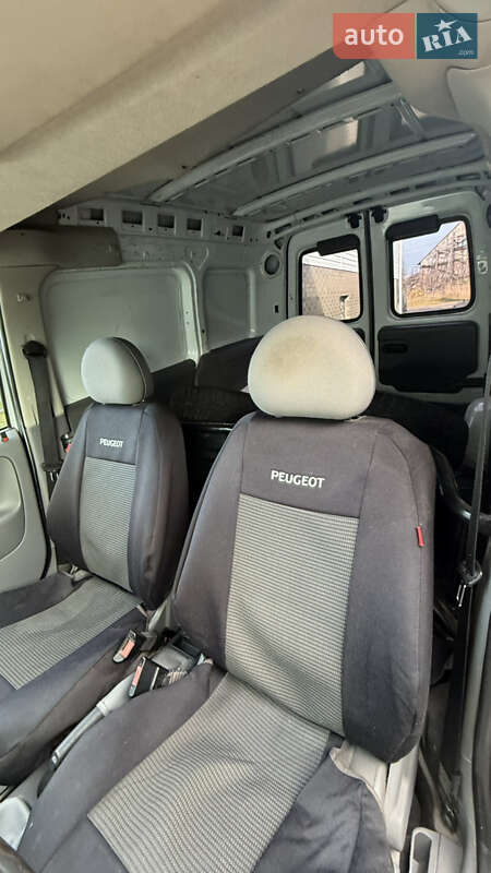 Вантажний фургон Opel Combo 2005 в Костопілі