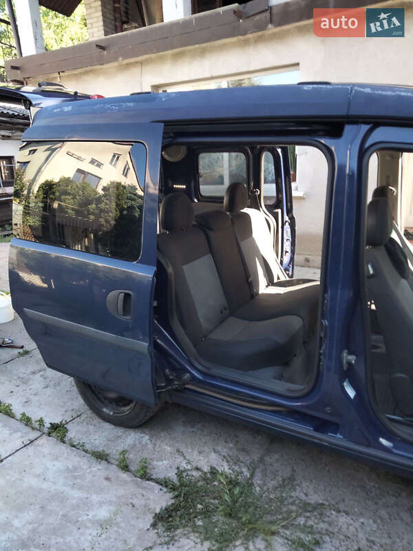 Мінівен Opel Combo 2007 в Львові